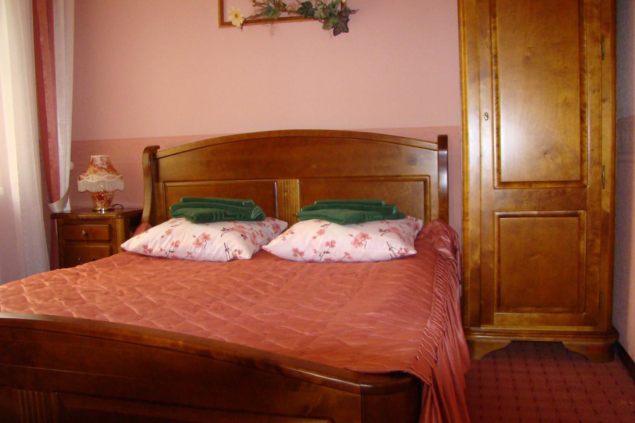 فاوكافيسك Hotel Berezka المظهر الخارجي الصورة